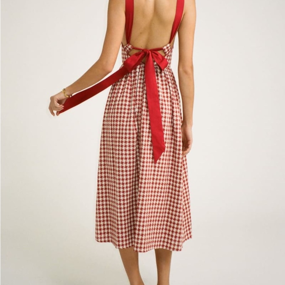 Rumored Toulouse Midi Dress Cherry Pie
